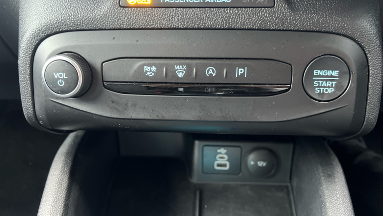 Ford Focus 1.0 EcoBoost Active 5dr Petrol Hatchback